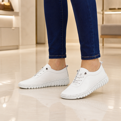 Sapatos Flexíveis com Cordões