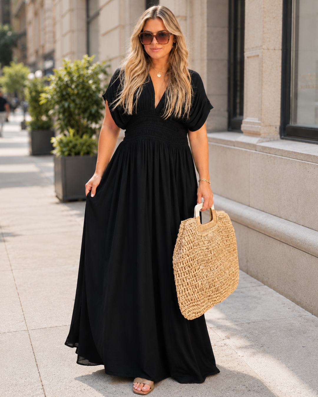 Vestido comprido fluido com cintura franzida
