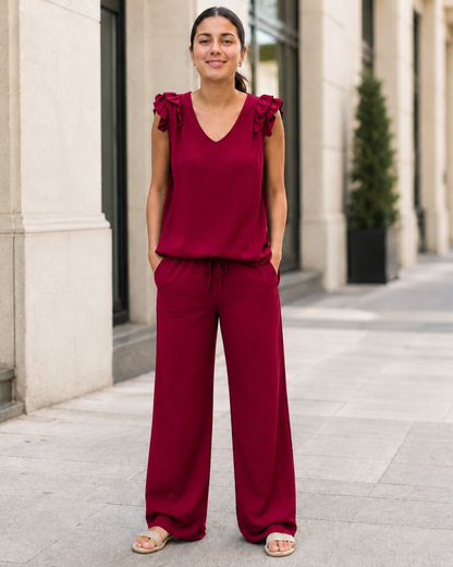 Conjunto de Top com Folhos e Calças Amplas